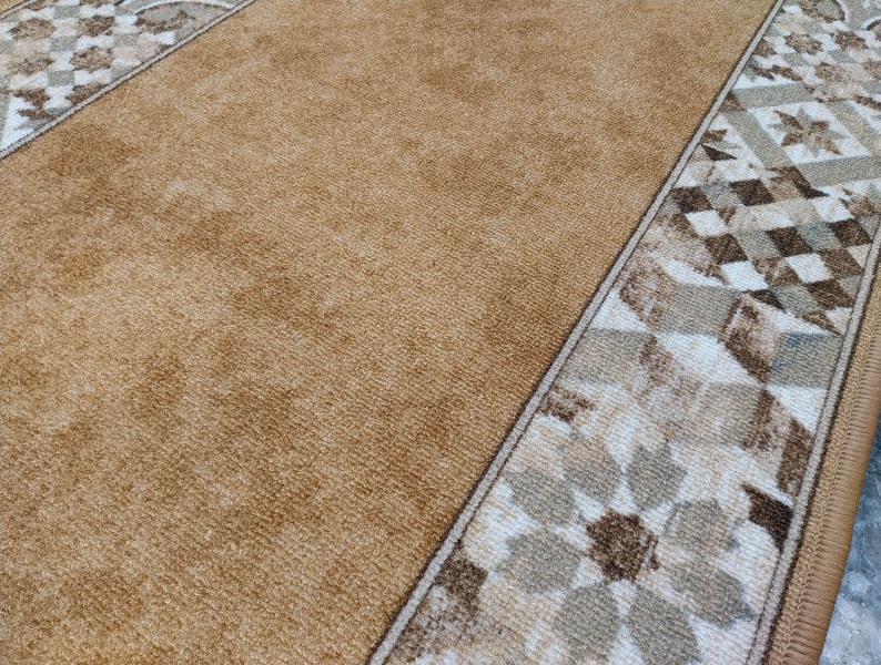 Protiskluzný běhoun Murcia 35 hořčicový